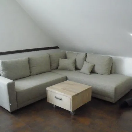 1 Hoeller Apartament