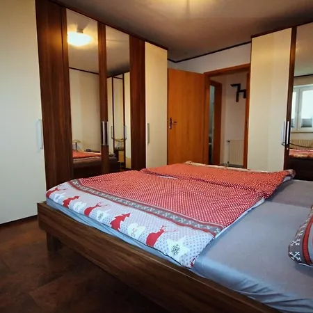 1 Hoeller Apartament